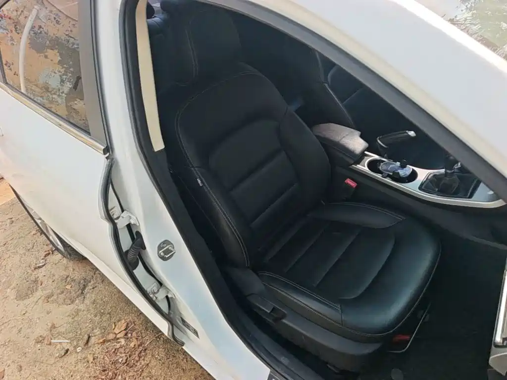 Geely Emgrand GL — миниатюра 25