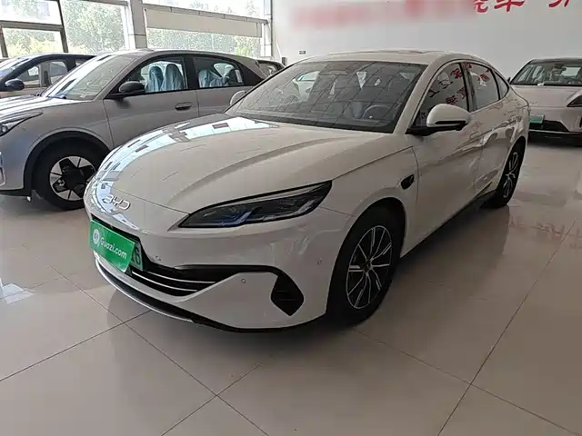 2025 BYD Seal