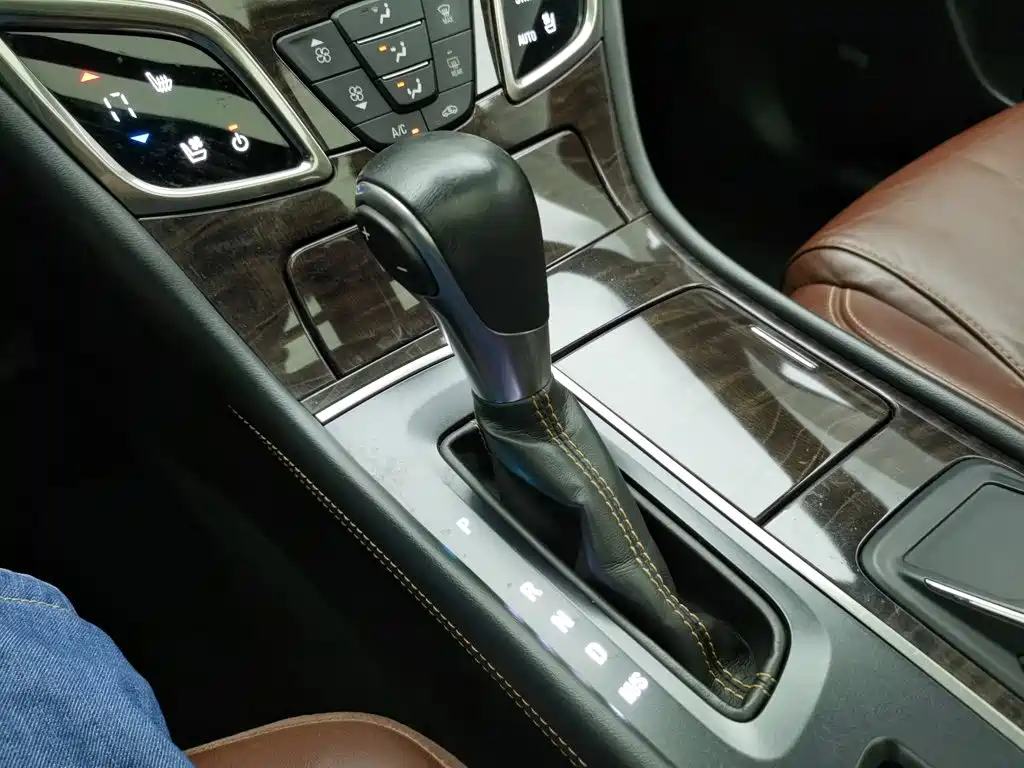 Buick LaCrosse — миниатюра 13