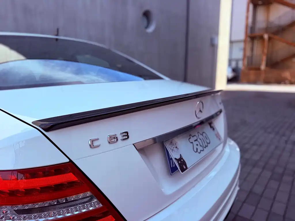 Mercedes-Benz C-Class AMG — миниатюра 11