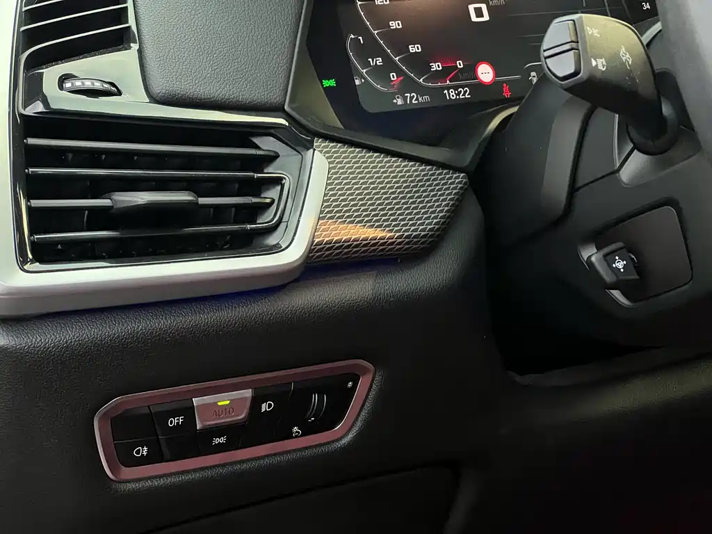 BMW X6 — миниатюра 18