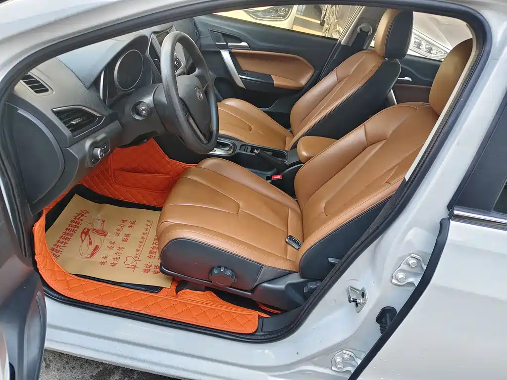 MG MG GT — миниатюра 4