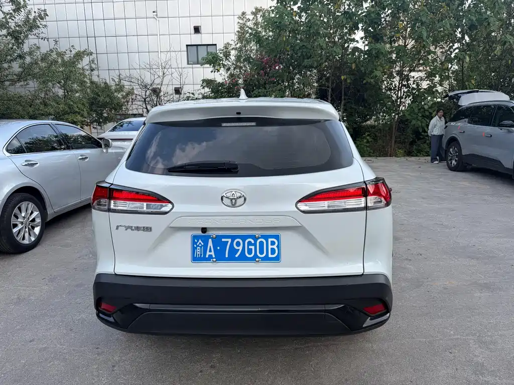 Toyota Frontlander — миниатюра 11