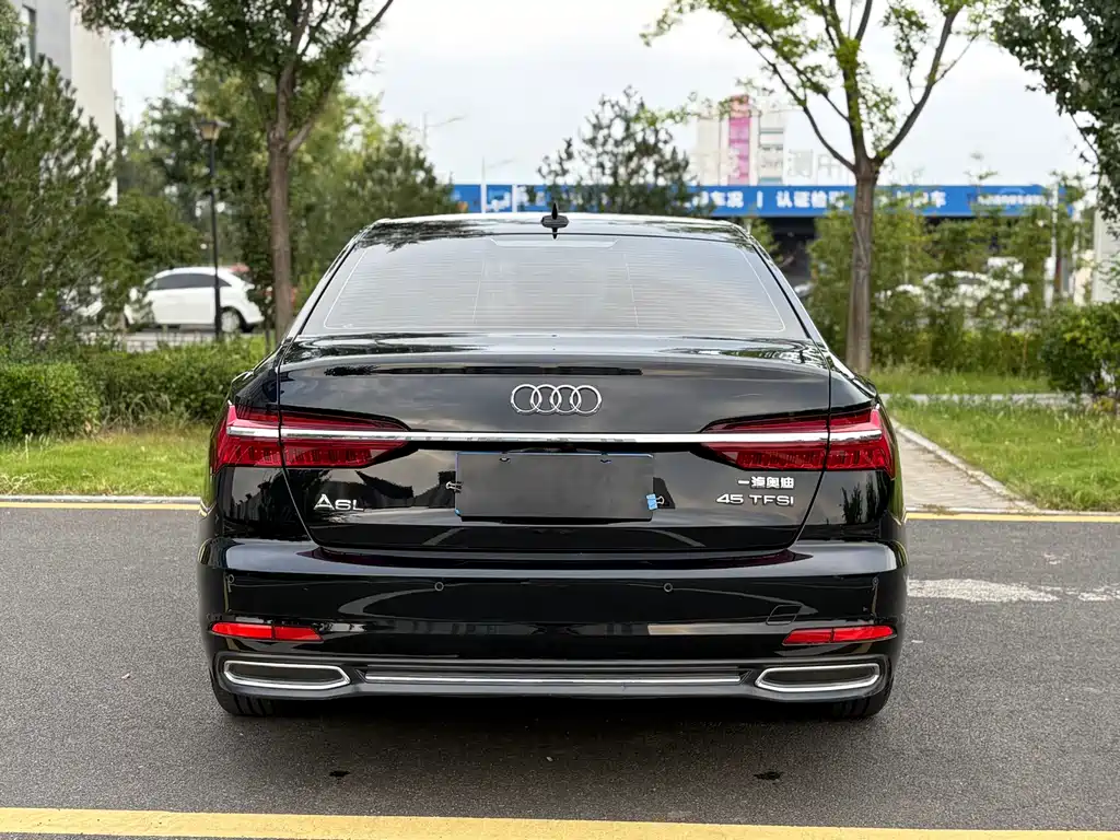 Audi A6L — миниатюра 6