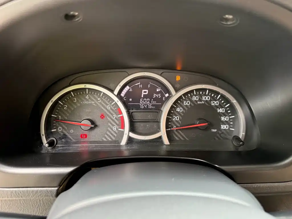 Suzuki Jimny — миниатюра 11