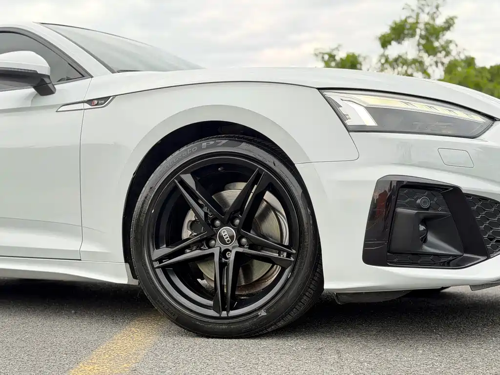 Audi A5 (Import) — миниатюра 26
