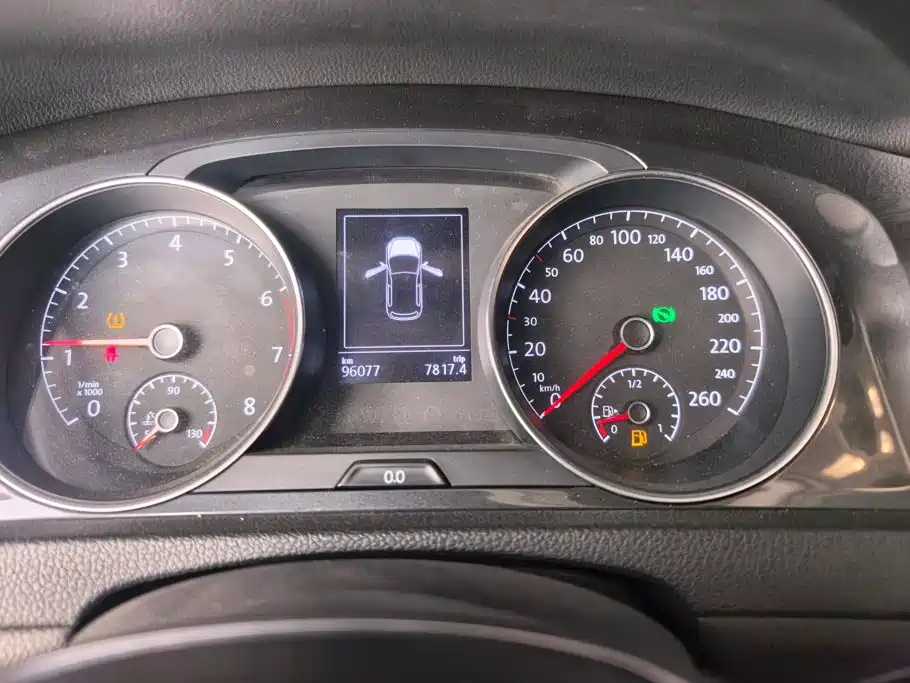 Volkswagen Golf — миниатюра 14
