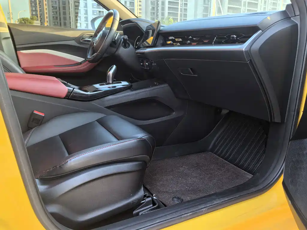 MG MG5 — миниатюра 4
