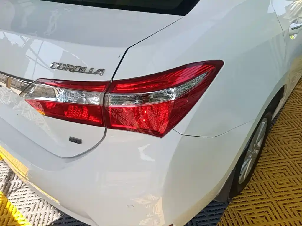 Toyota Corolla — миниатюра 8