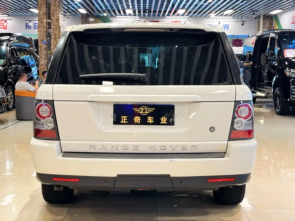 Land Rover Range Rover Sport 2010 3.0 TDV6 HSE