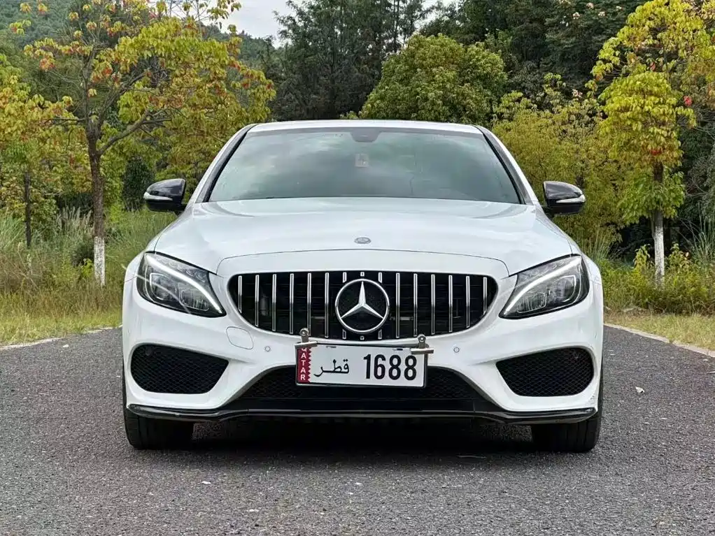 Mercedes-Benz C-Class — миниатюра 2
