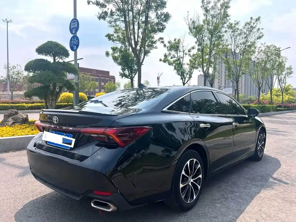Toyota Avalon — миниатюра 4