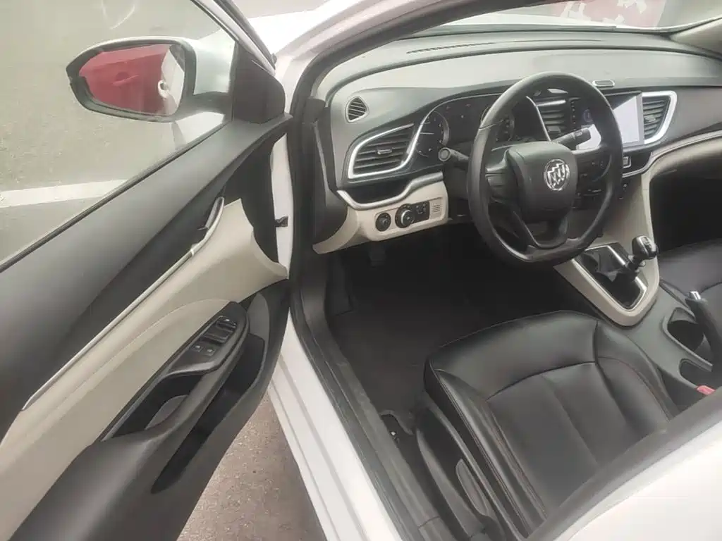 Buick Excelle — миниатюра 16