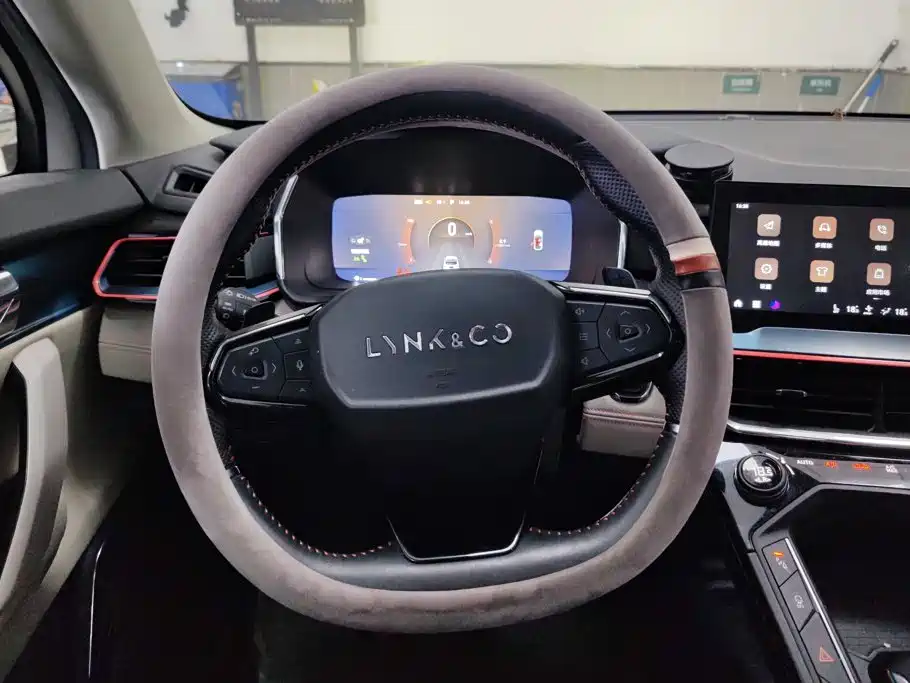 Lynk & Co 06 — миниатюра 15