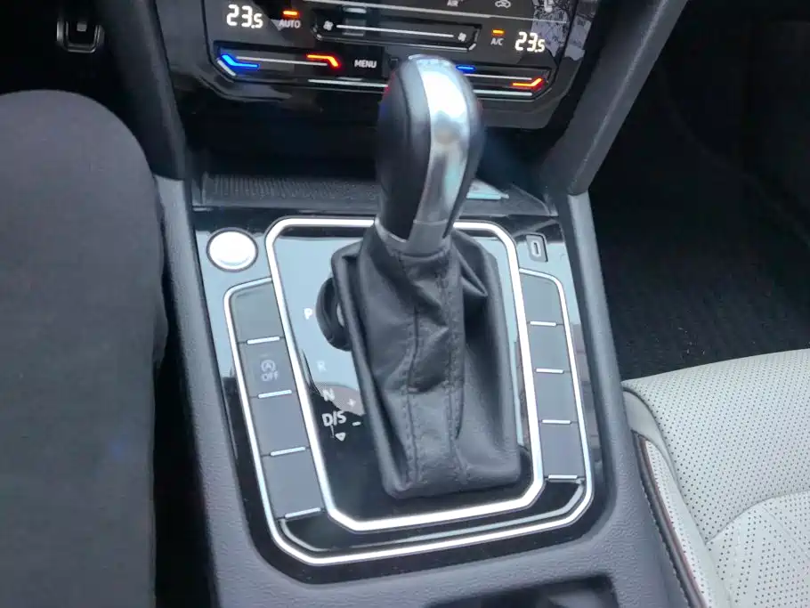 Volkswagen Magotan — миниатюра 16