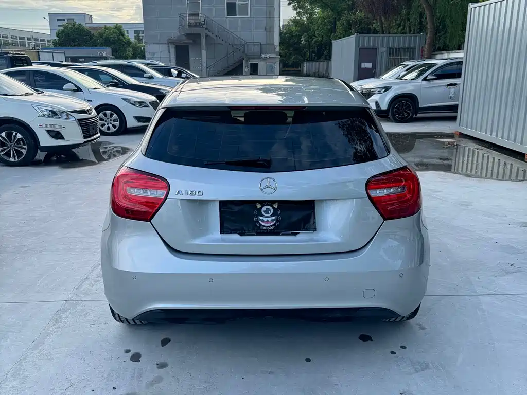 Mercedes-Benz A-Class (Import) — миниатюра 15
