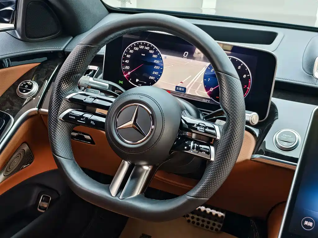 Mercedes-Benz S-Class — миниатюра 10