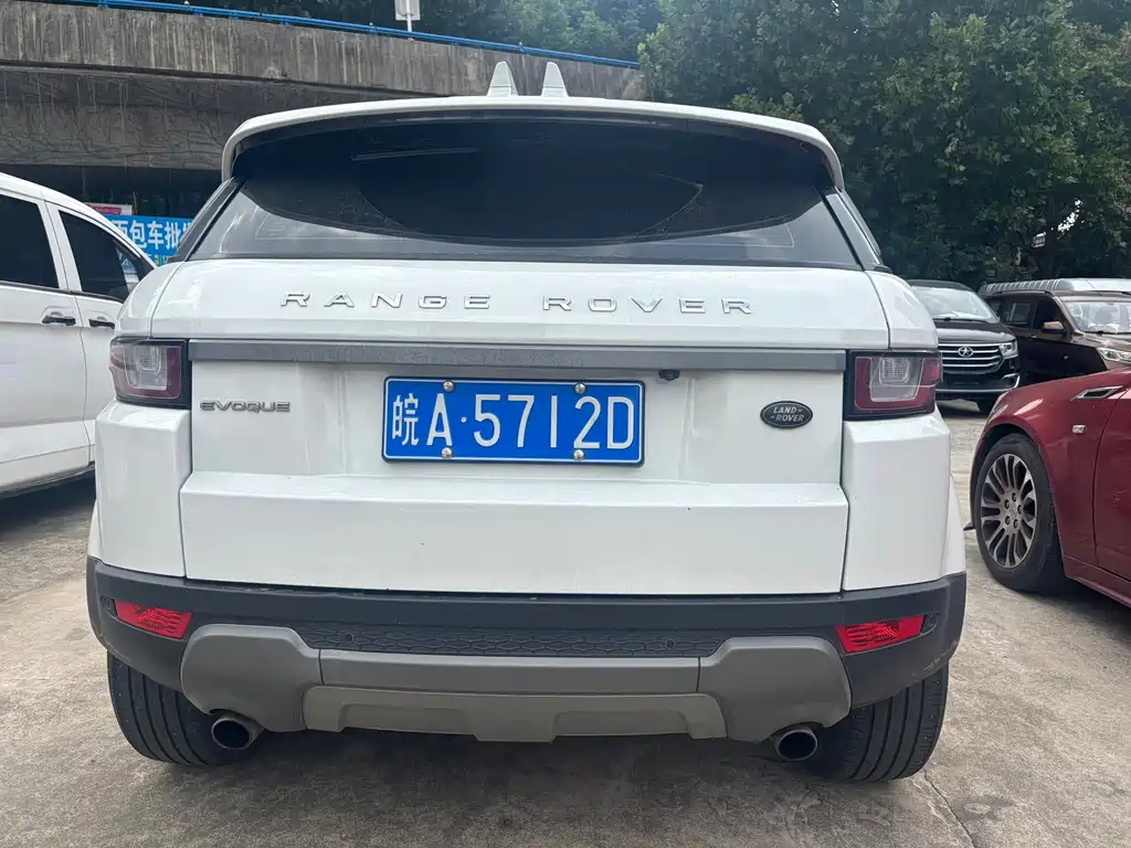 Land Rover Evoque — миниатюра 5