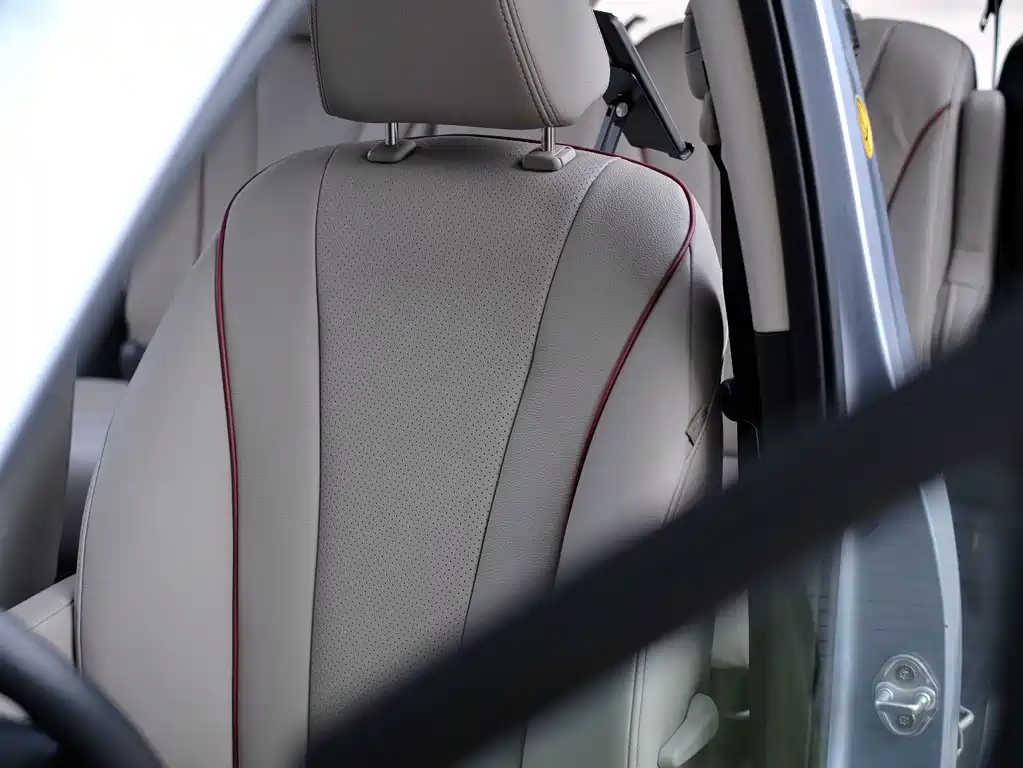 Mazda 5 2.0L Auto Comfort Type, фото 38