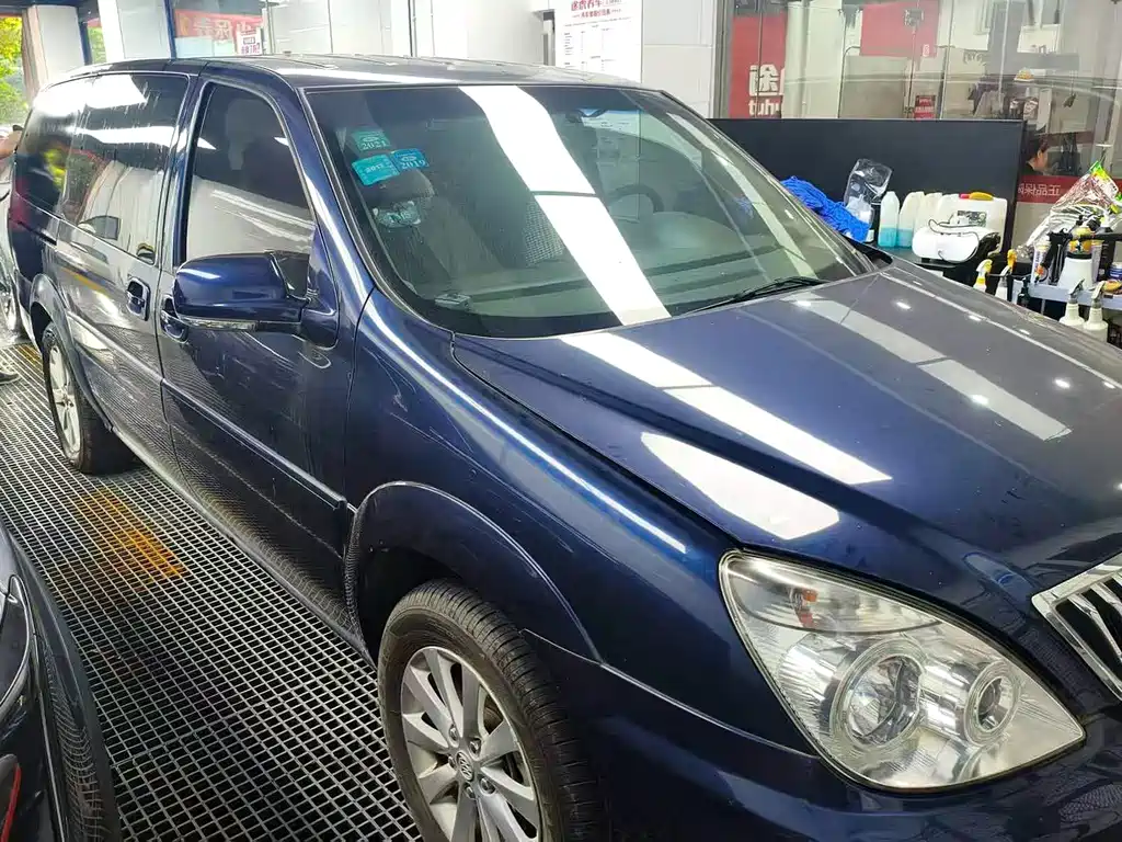 Buick GL8 — миниатюра 3