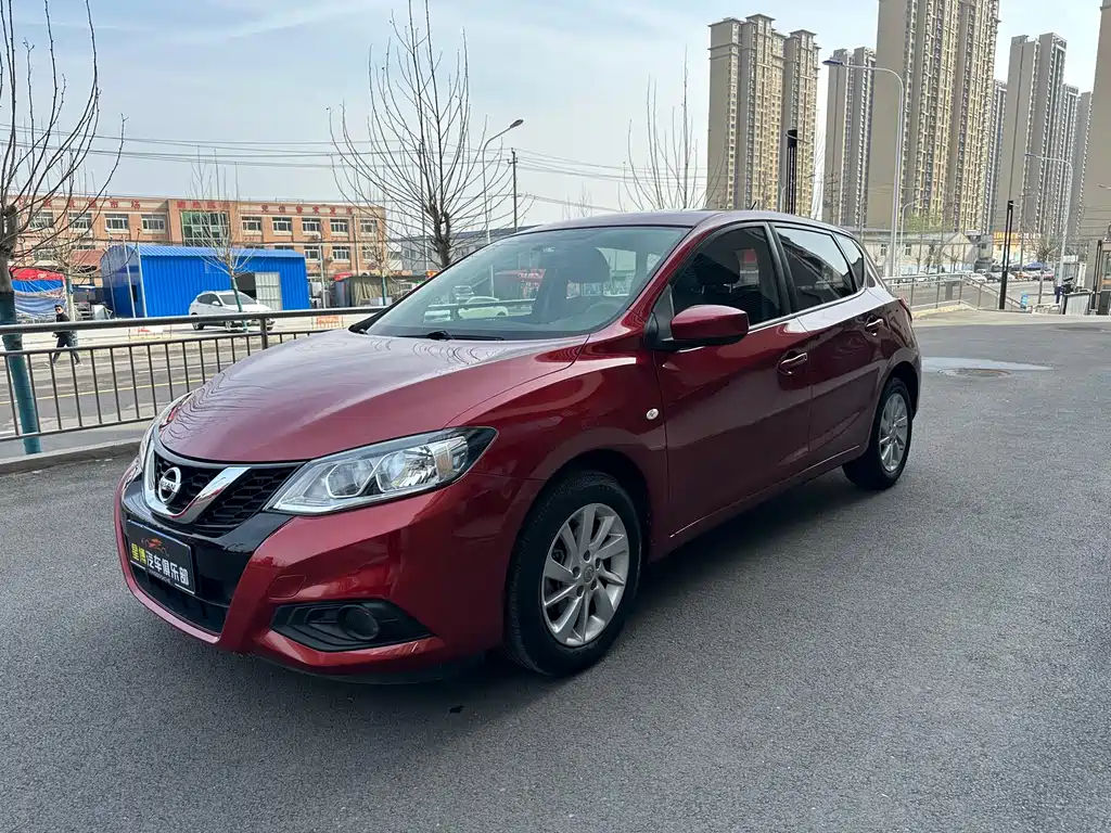Nissan Tiida 2016