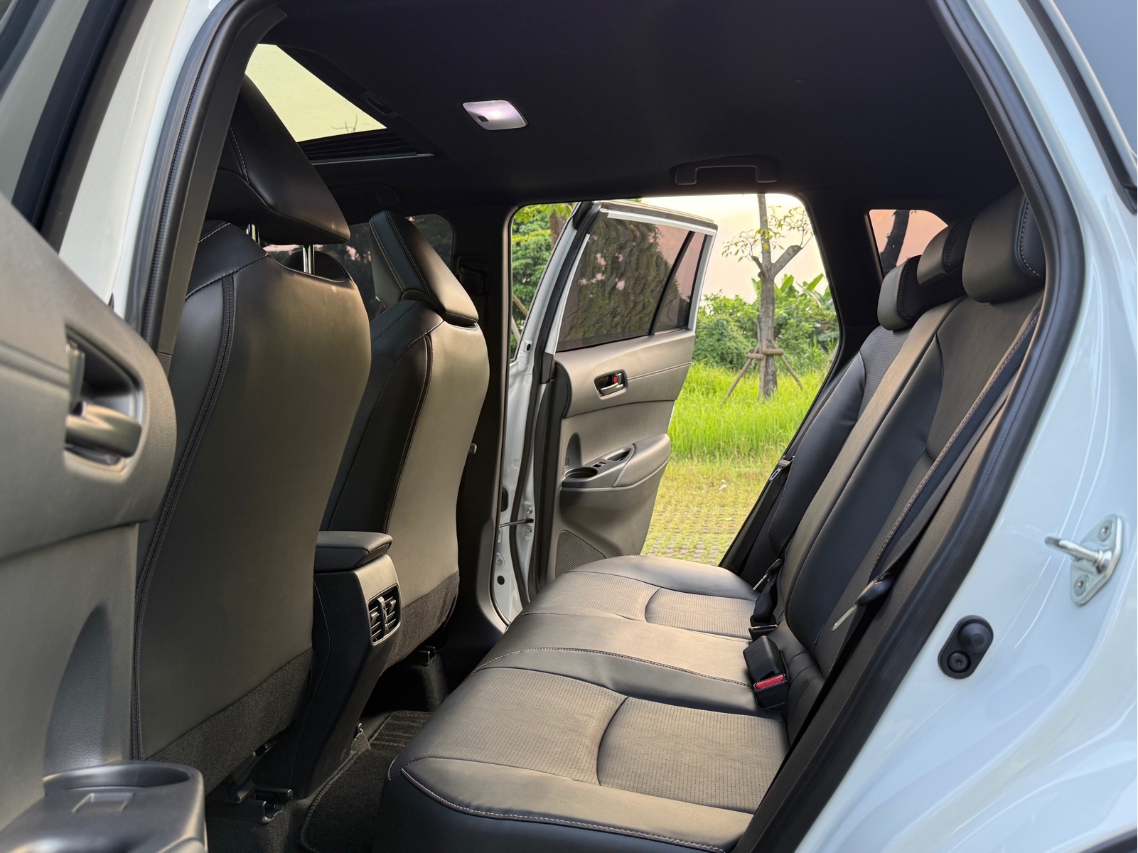 Toyota Corolla Cross — миниатюра 17