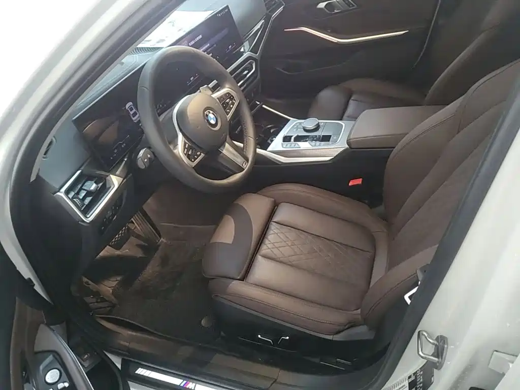 BMW 3 Series — миниатюра 12