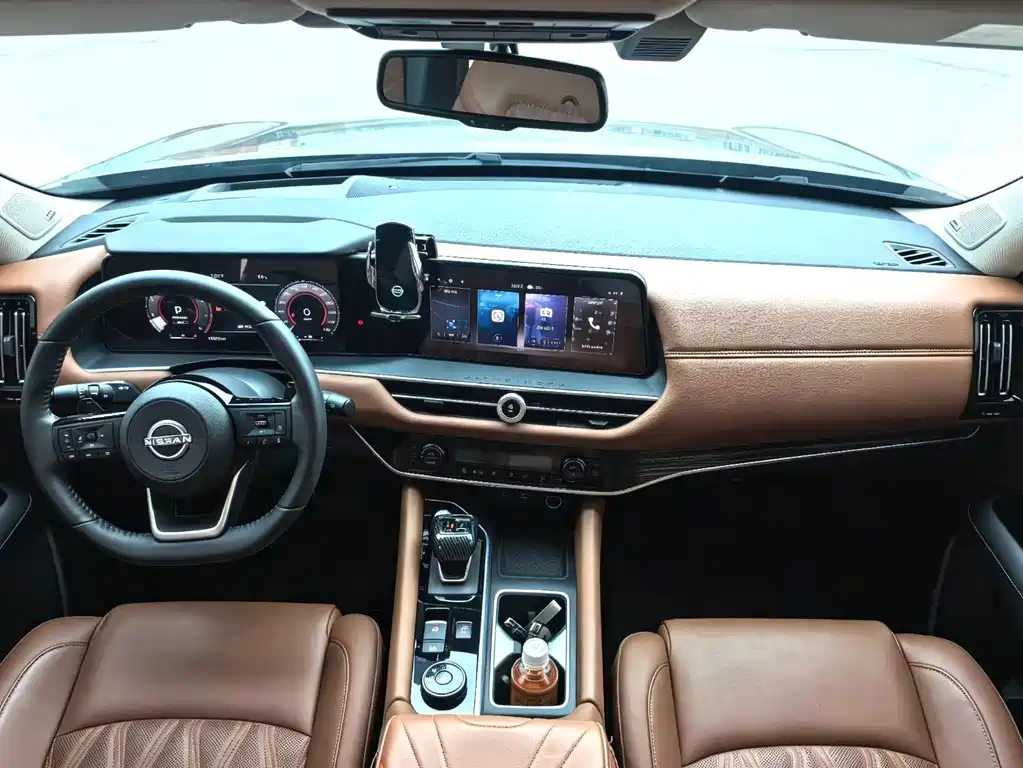 Nissan Teramont — миниатюра 9