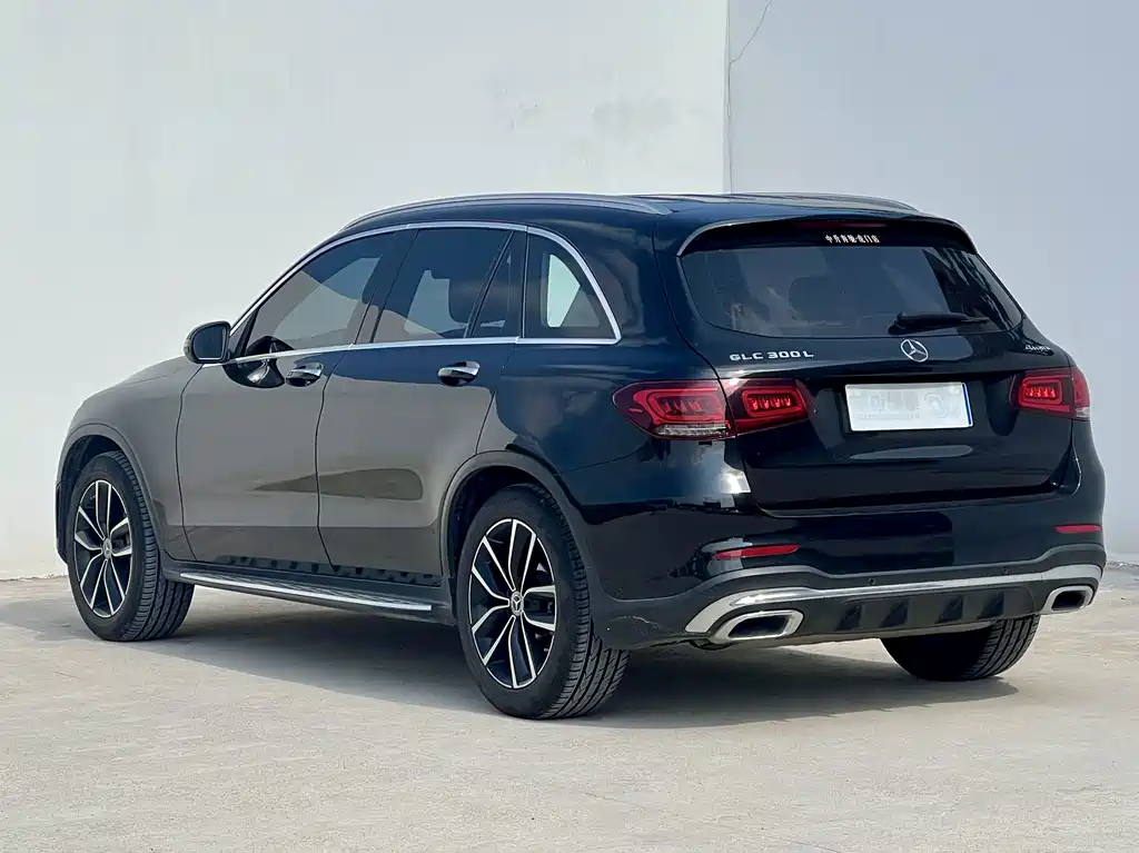 Mercedes-Benz GLC — миниатюра 5