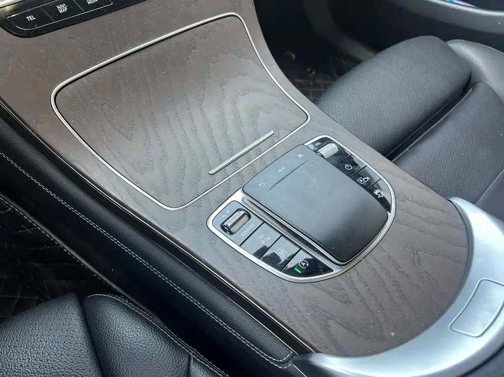 Mercedes-Benz GLC — миниатюра 7