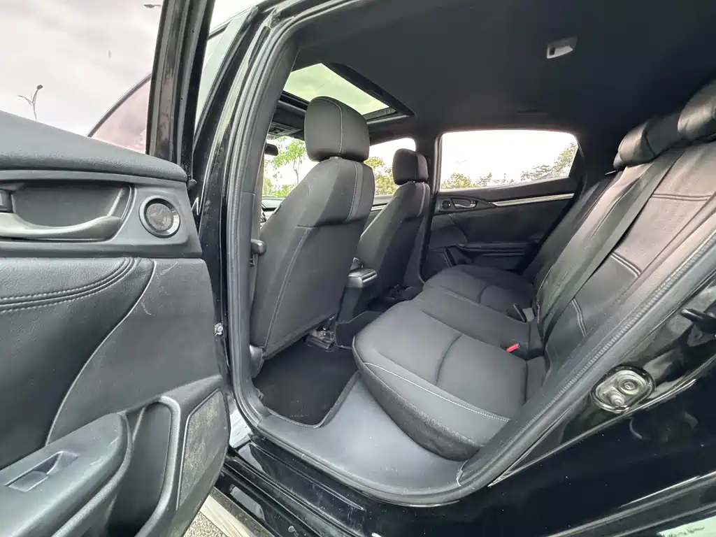 Honda Civic — миниатюра 16