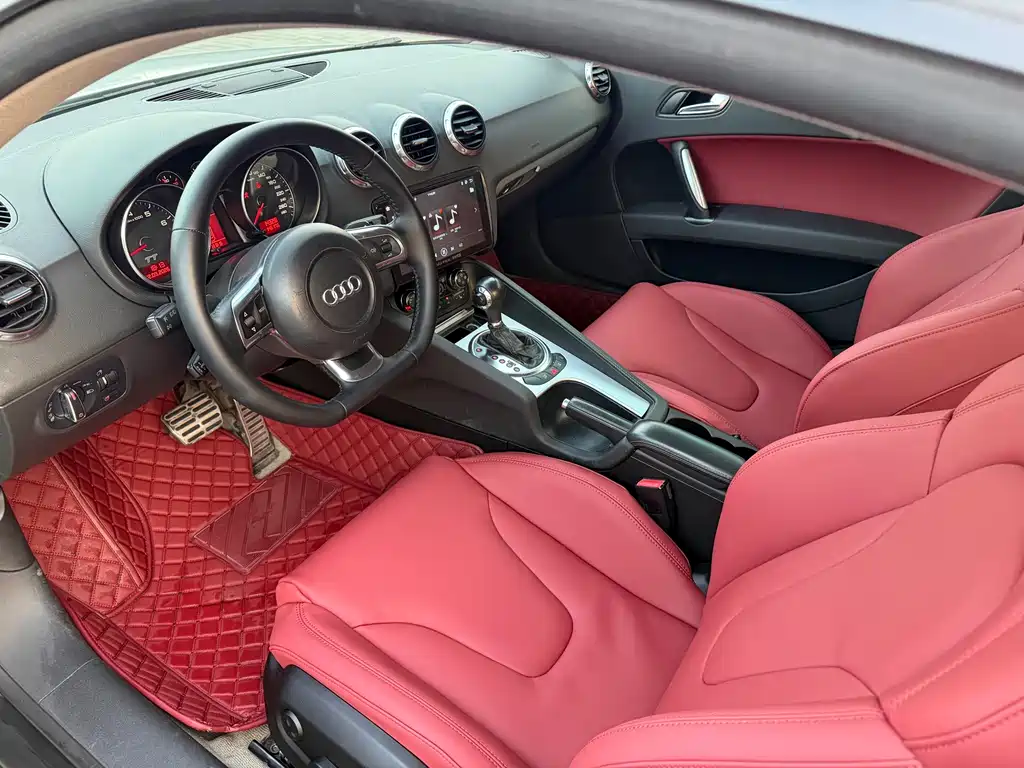Audi TT — миниатюра 9