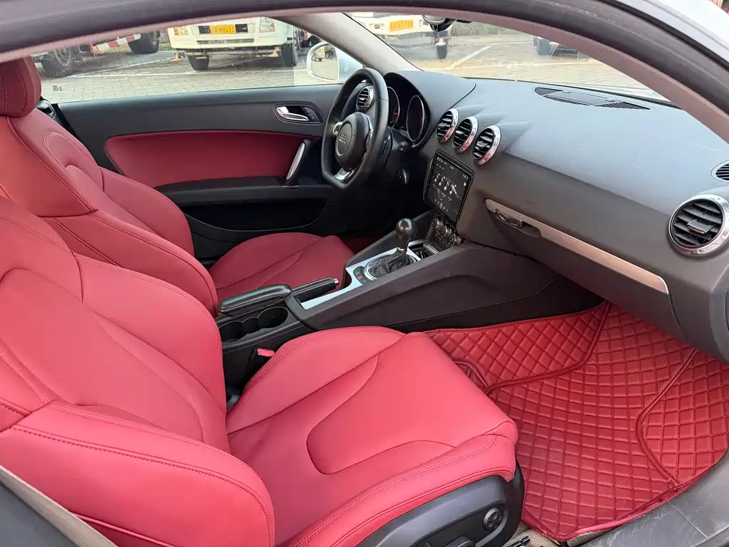 Audi TT — миниатюра 11