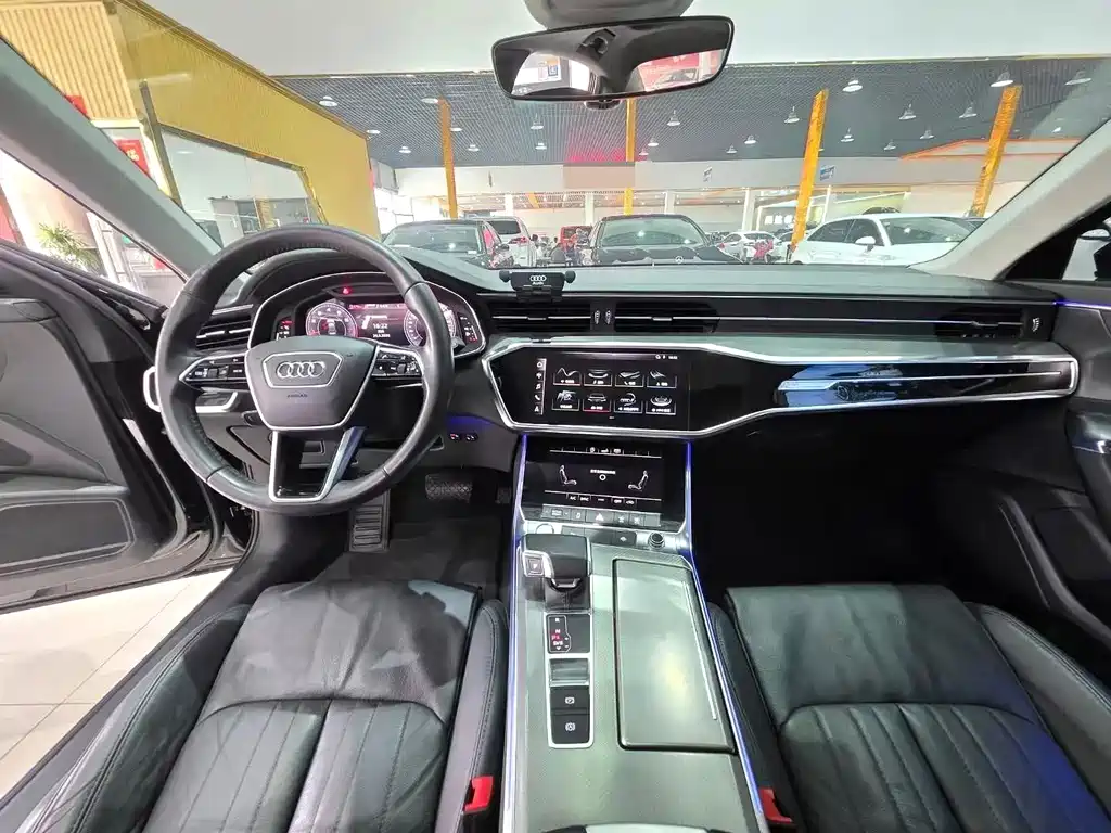 Audi A6L — миниатюра 5