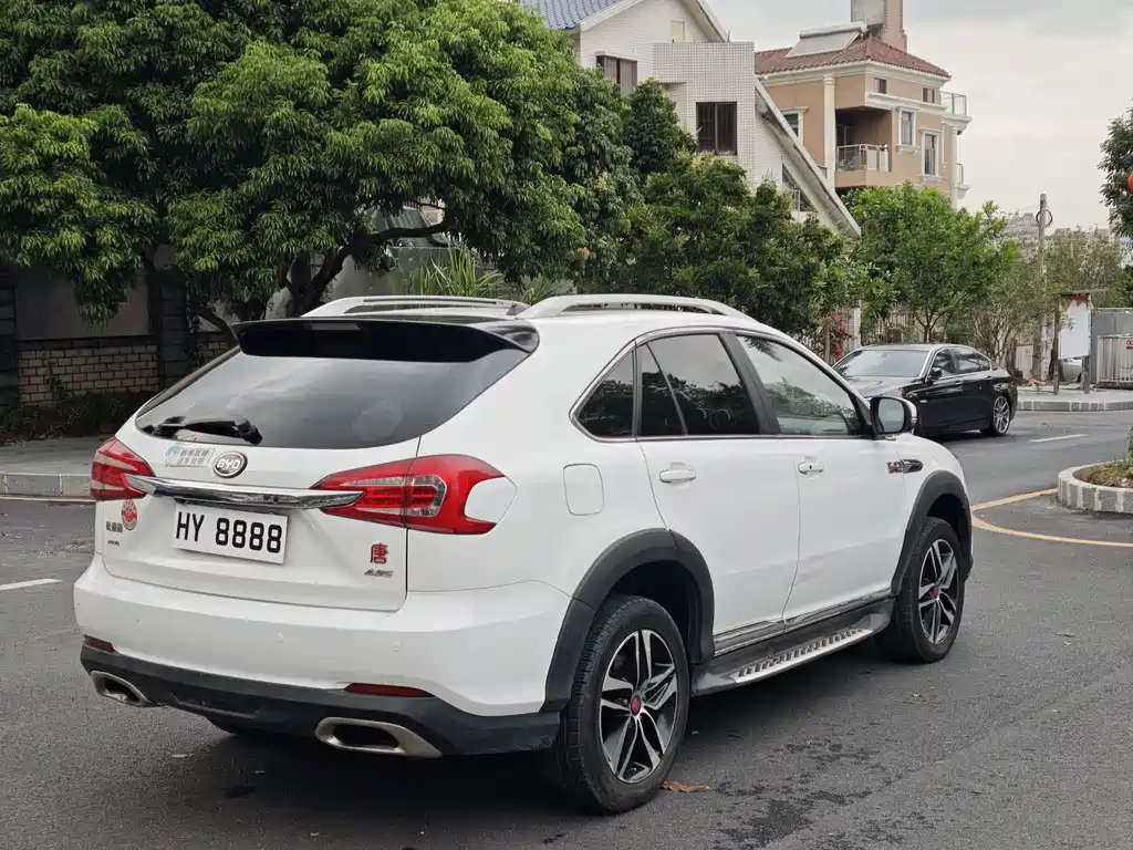 BYD Tang New Energy — миниатюра 6