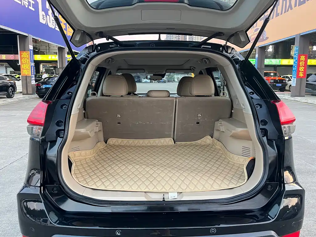 Nissan X-Trail — миниатюра 14