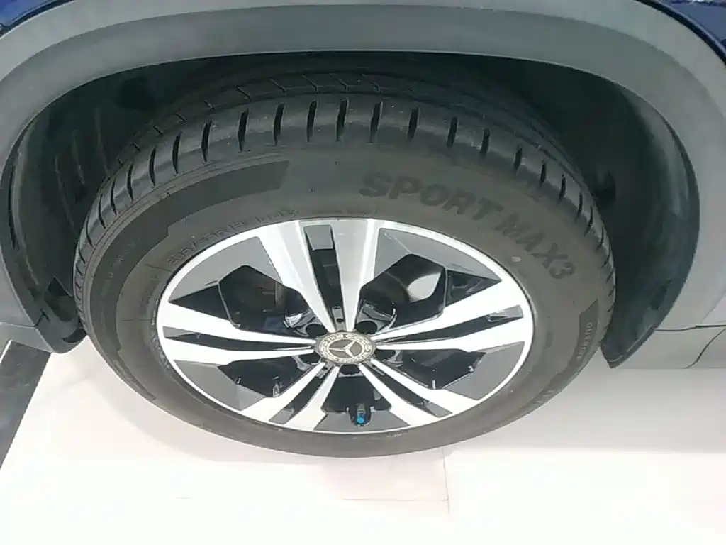 Mercedes-Benz GLA — миниатюра 23