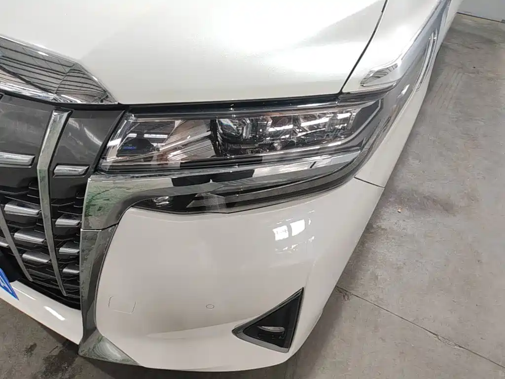 Toyota Alphard — фотографии объявления, Фото 24