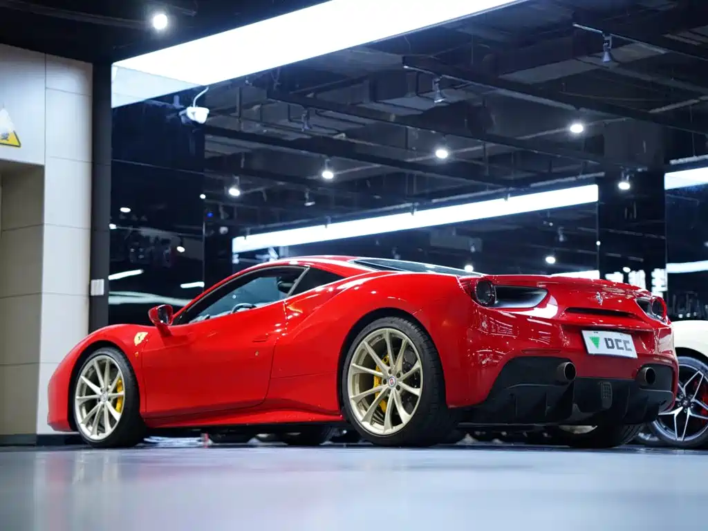 Ferrari 488 — миниатюра 9