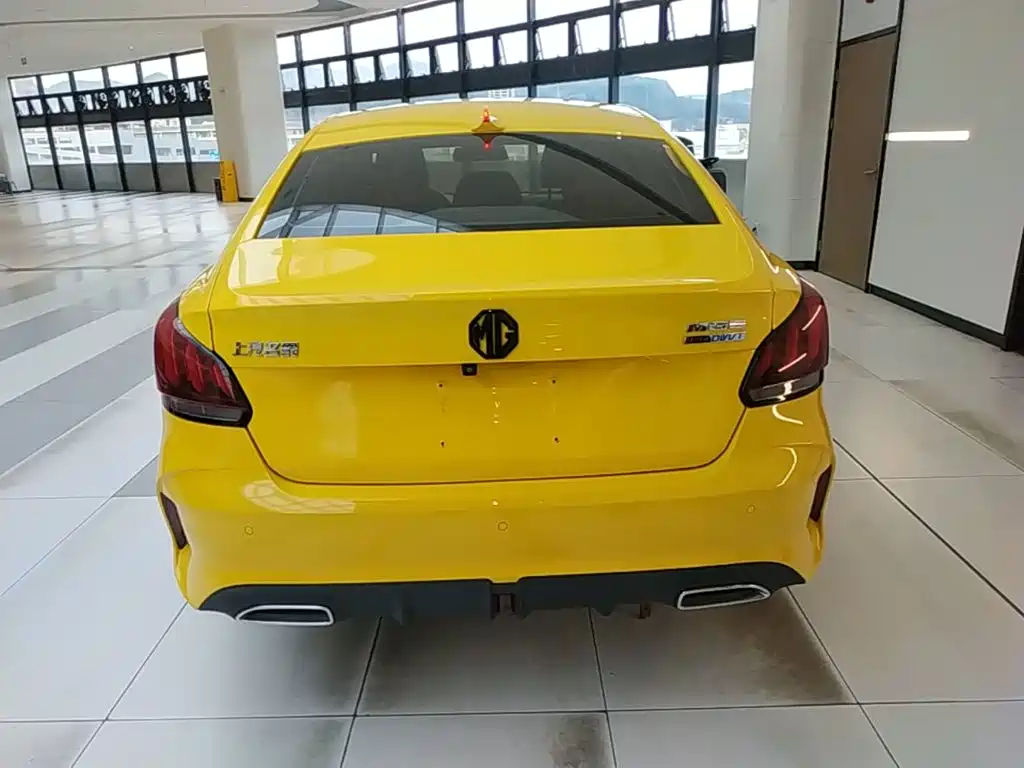 MG MG5 — миниатюра 6