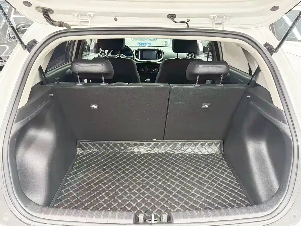 Kia KX1 — миниатюра 19