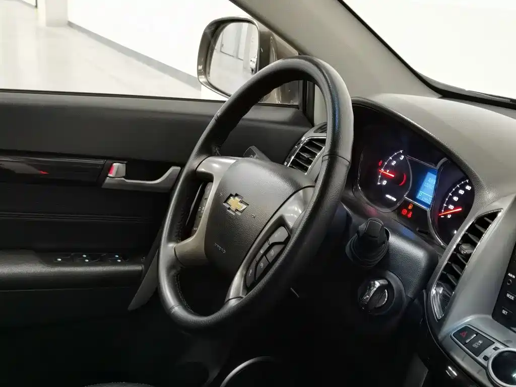 Chevrolet Captiva — миниатюра 22