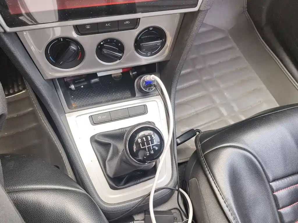 Volkswagen Lavida — миниатюра 11