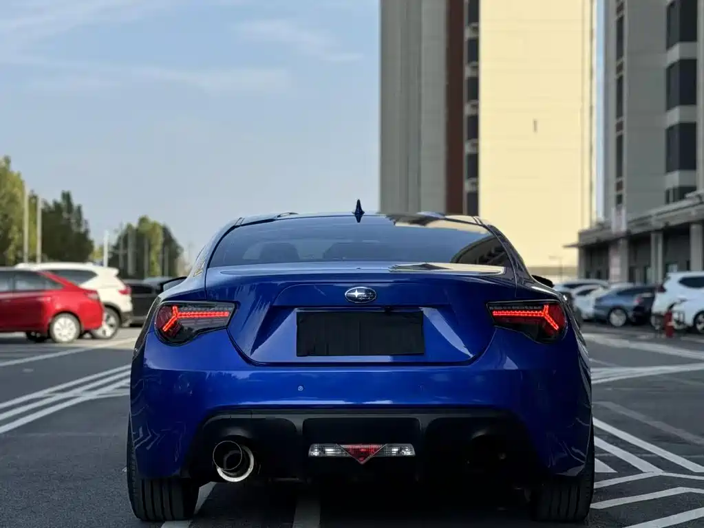 Subaru BRZ — фотографии объявления, Фото 17