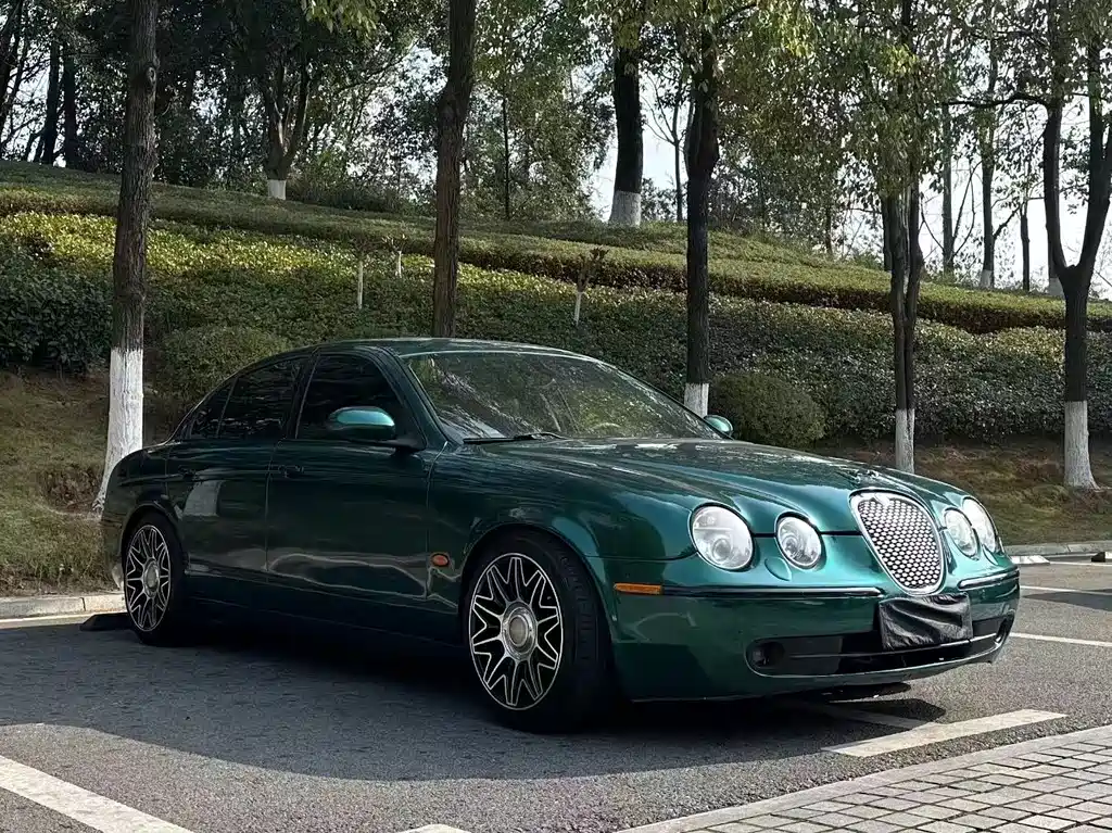 Jaguar S-TYPE — миниатюра 2