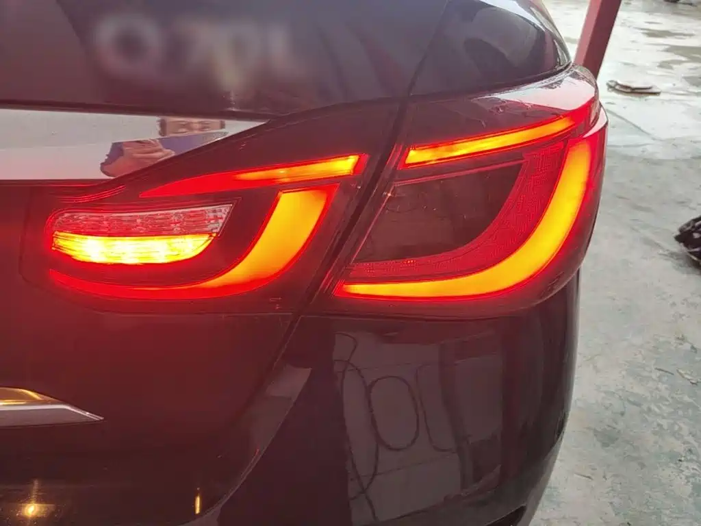 Infiniti Q70 — миниатюра 8