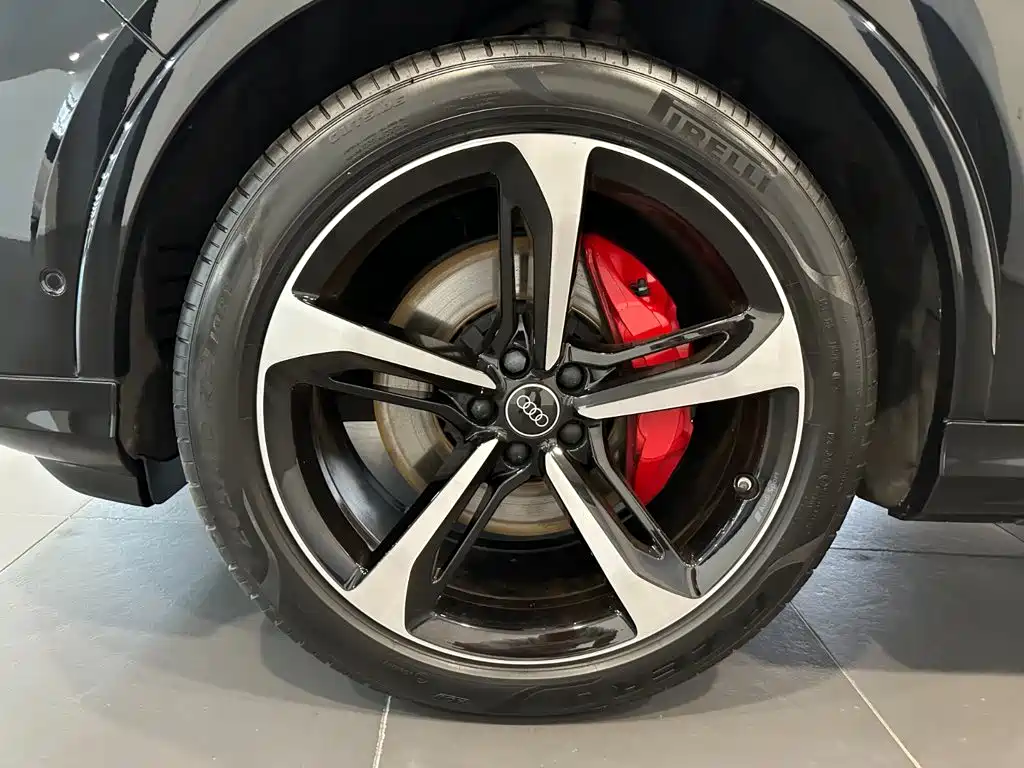 Audi Q7 — миниатюра 15