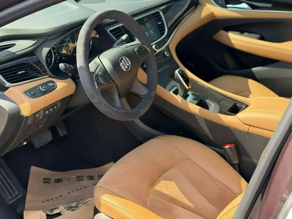 Buick LaCrosse — миниатюра 4
