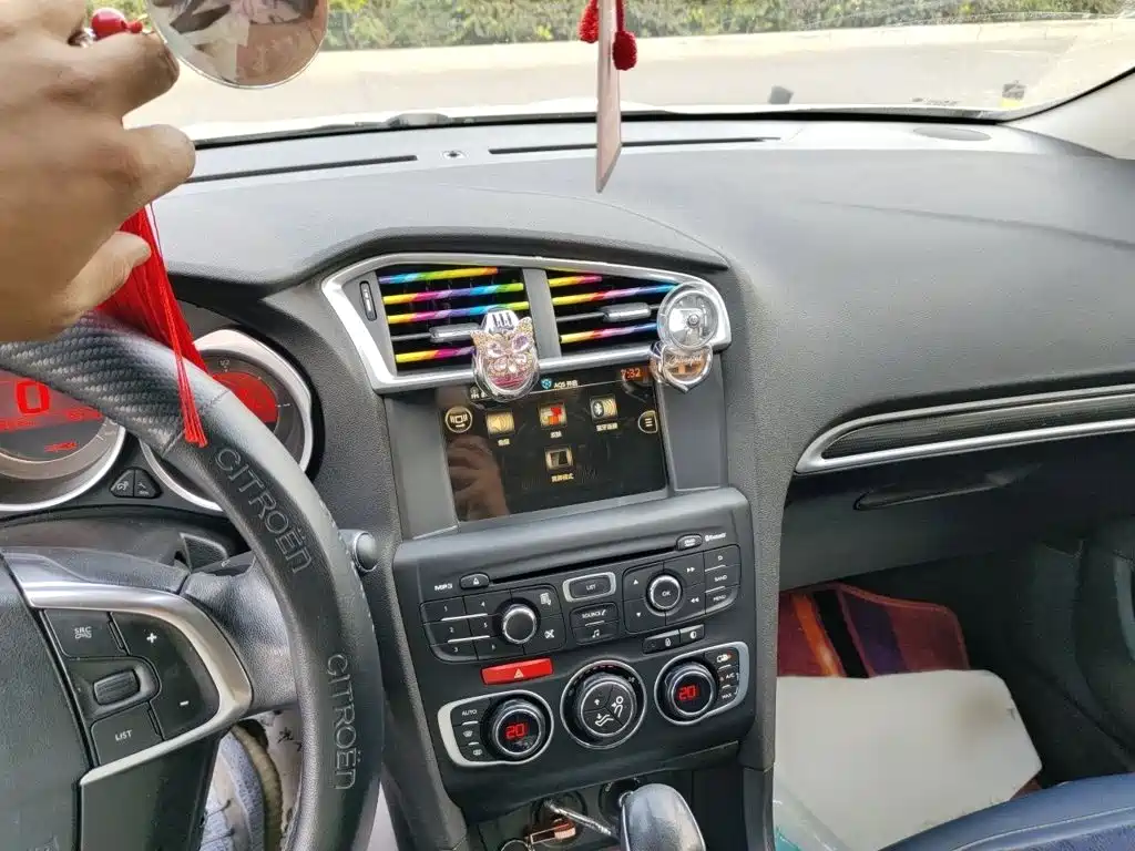 Citroen C4L — миниатюра 6