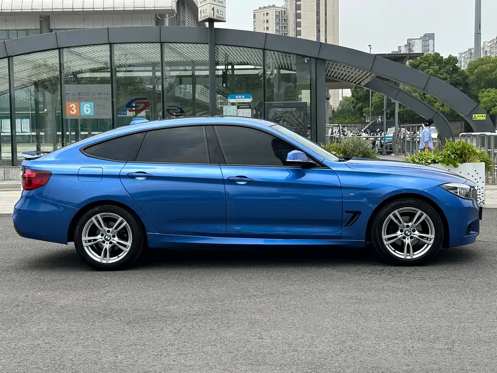 BMW 3 Series GT — миниатюра 7